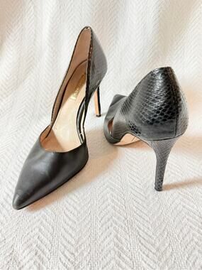 Louise Et Cie Black Pointed-Toe D'Orsay High Heels size 7 capsule timeless chic